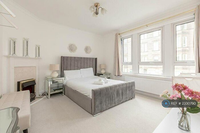 3 Bedroom Flat To Rent In Bellevue Road, Edinburgh, EH7