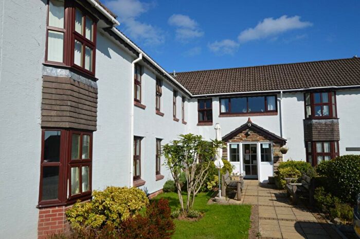 1 Bedroom Apartment For Sale In Chisholme Close, St. Austell, Cornwall, PL25