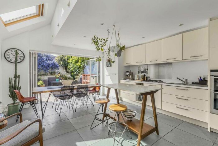 4 Bedroom Terraced House To Rent In Dault Road, London, SW18