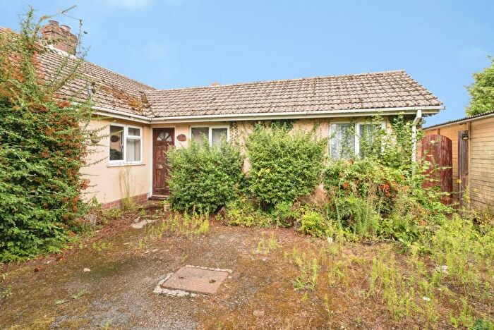 2 Bedroom Bungalow For Sale In Holt Road, Little Snoring, Fakenham, Norfolk, NR21