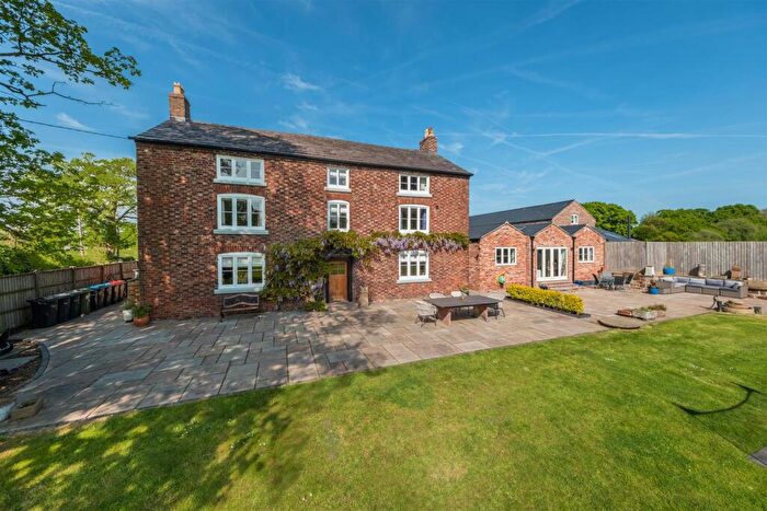 6 Bedroom Detached House For Sale In An Outstanding Grade Ii Listed Detached Farmhouse With Two-bedroom Detached Cottage In Mouldsworth, CH3