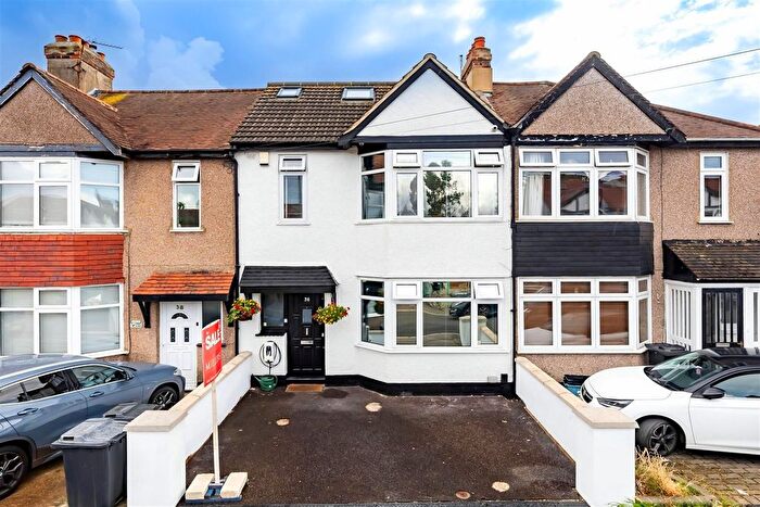 4 Bedroom Terraced House For Sale In Trelawney Road, Hainault, Ilford, IG6