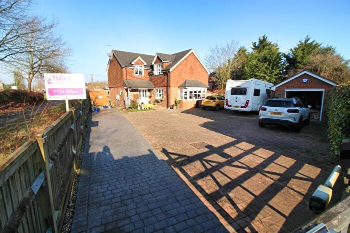 4 Bedroom Detached House For Sale In London Road, West Kingsdown, TN15
