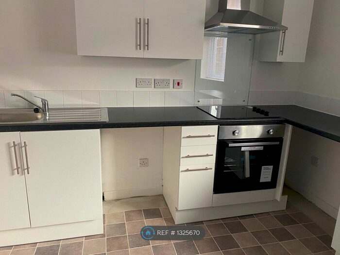 1 Bedroom Flat To Rent In Meadow Street, Wigan WN6