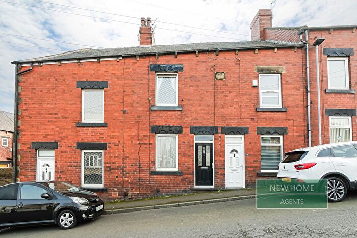 3 Bedroom Terraced House For Sale In Highstone Road, Barnsley, S70