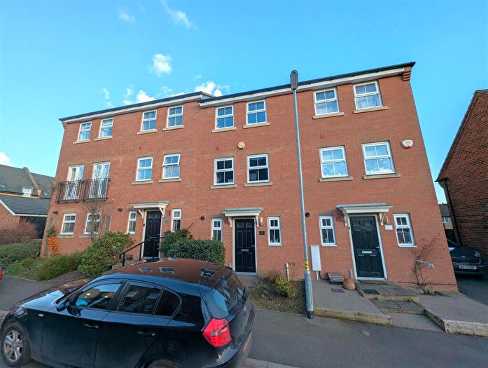 4 Bedroom Terraced House For Sale In Mendip Way, Corby, NN18