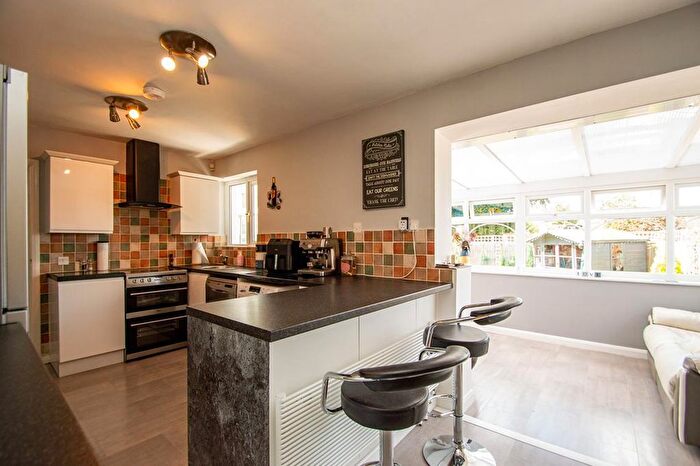 2 Bedroom Bungalow For Sale In Croft Way, Woodcote, Reading, Oxfordshire, RG8