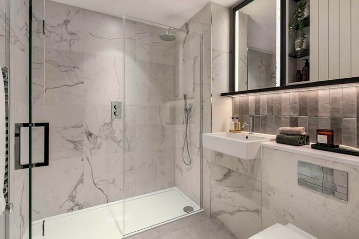 2 Bedroom Apartment To Rent In Author Kings Cross, York Way, London, N1