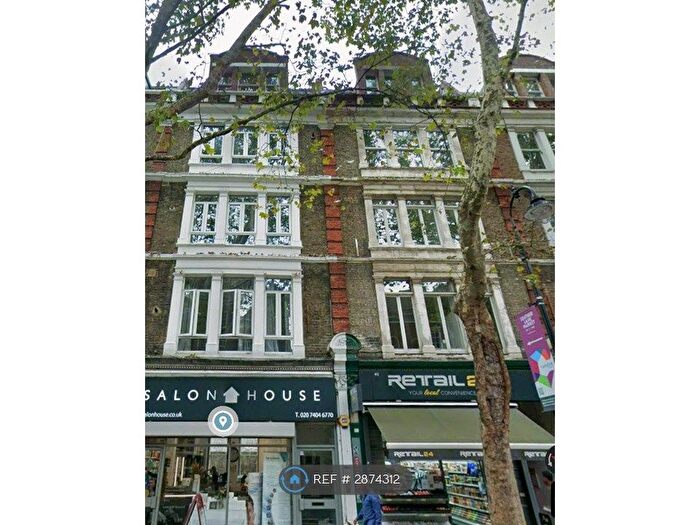 3 Bedroom Flat To Rent In Grays Inn Road, London, WC1X