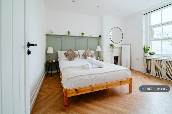 2 Bedroom Terraced House To Rent In Miles Buildings, London, NW1