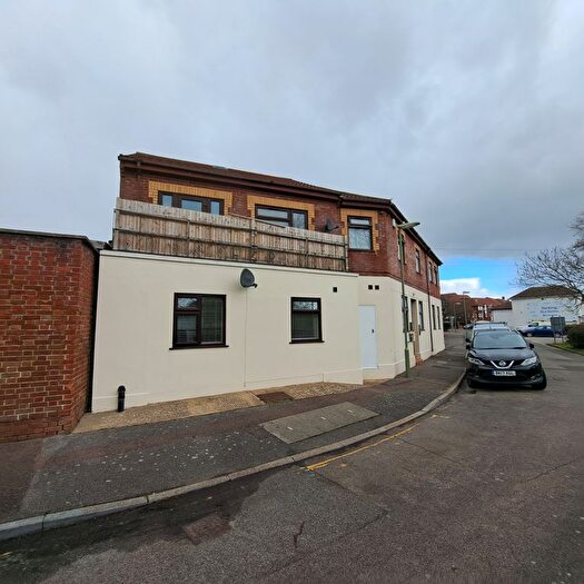 1 Bedroom Flat To Rent In White Hart Road, Gosport, PO12