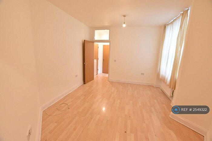 1 Bedroom Flat To Rent In T L House, Luton, LU1