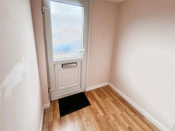 3 Bedroom Terraced House For Sale In Salt Hill Way, Slough, Berkshire, SL1