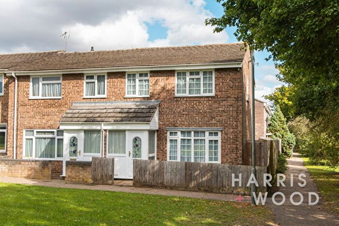 3 Bedroom End Of Terrace House For Sale In Cam Way, Witham, Essex, CM8
