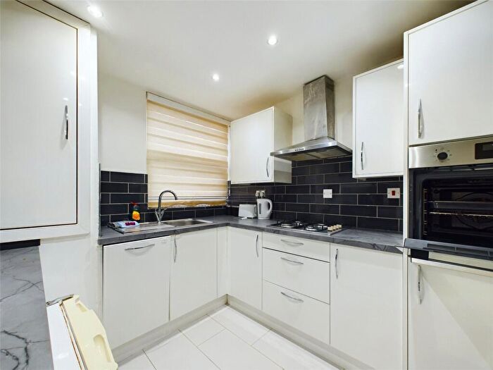 2 Bedroom End Of Terrace House To Rent In Willowherb Walk, Romford, RM3