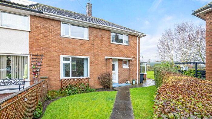 3 Bedroom End Of Terrace House For Sale In Manor Close, East Kirkby, PE23