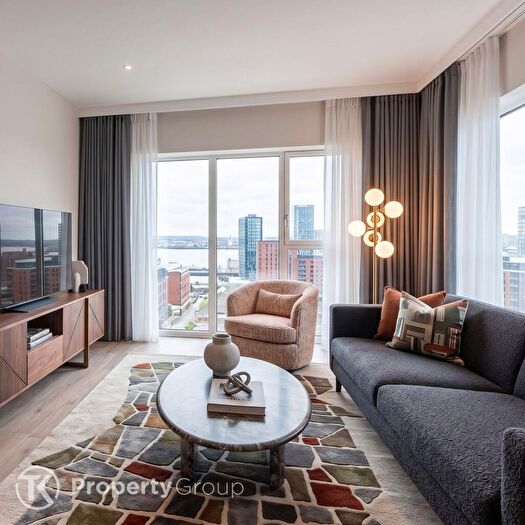 2 Bedroom Flat For Sale In Pall Mall, Liverpool, L3