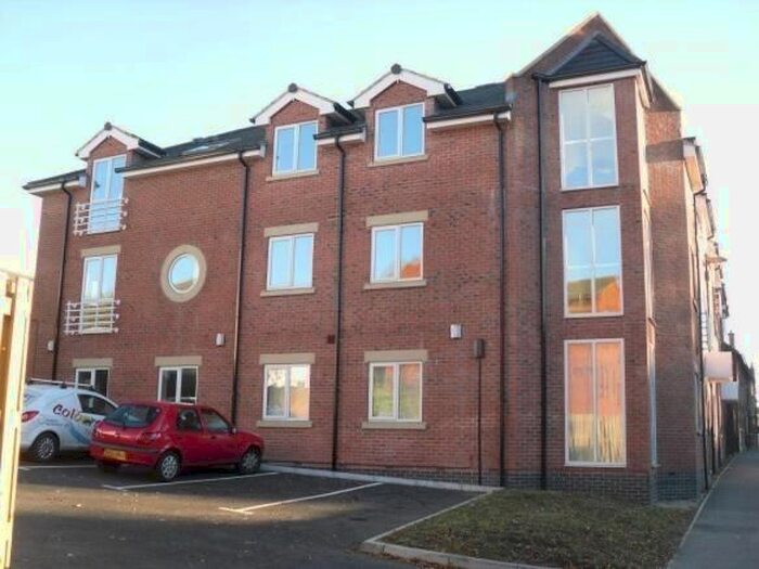 2 Bedroom Flat To Rent In Victoria Court, Chesterfield Road, DE55