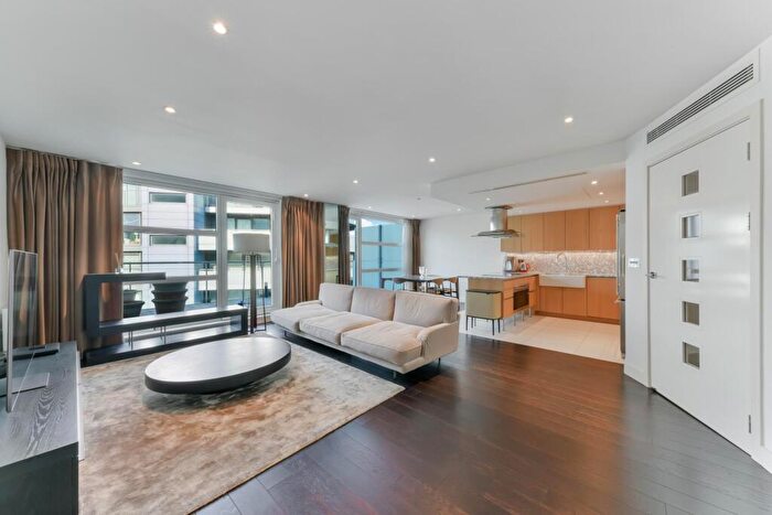 3 Bedroom Flat For Sale In Howard Building, Chelsea Bridge Wharf, London, SW11