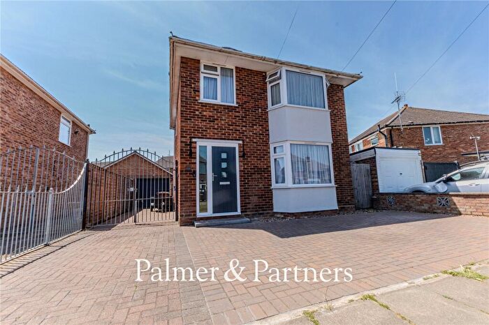 3 Bedroom Detached House For Sale In Clapgate Lane, Ipswich, Suffolk, IP3