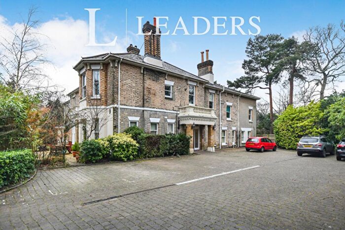 2 Bedroom Flat To Rent In Wimborne Road, Bournemouth, BH2