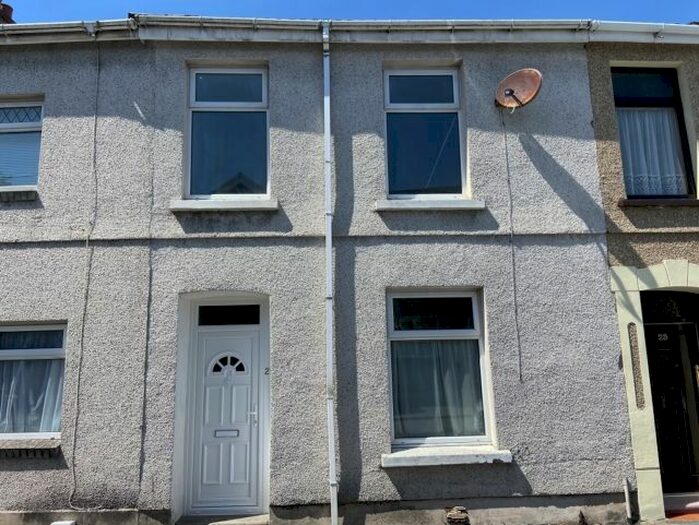 3 Bedroom Terraced House To Rent In Wern Road, Llanelli, SA15