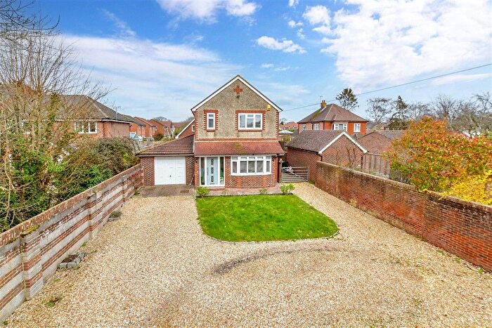 3 Bedroom Detached House For Sale In Main Road, Emsworth, Hampshire, PO10