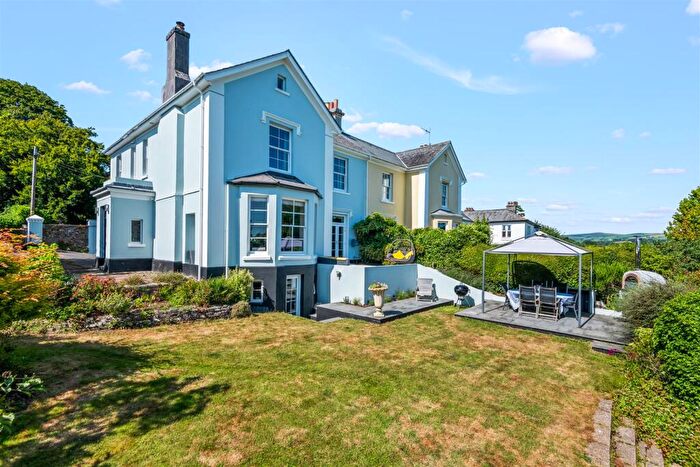 6 Bedroom Semi-Detached House For Sale In Watts Road, Tavistock, Devon, PL19