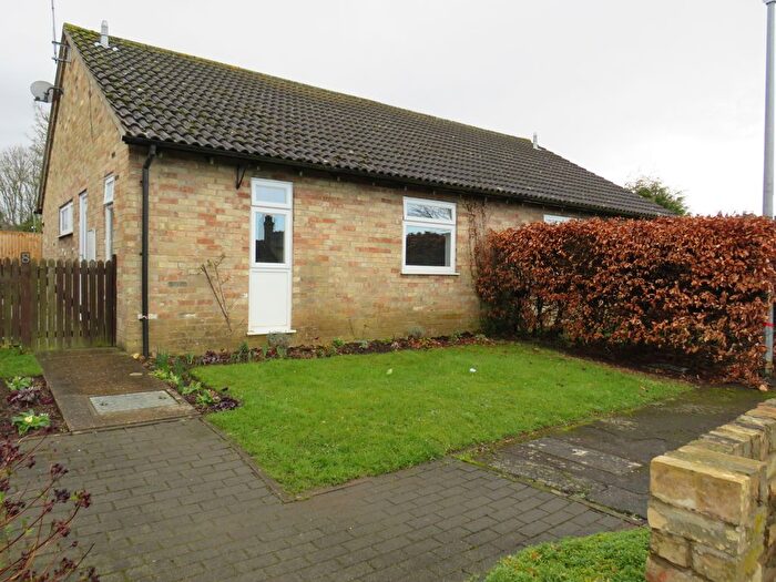 2 Bedroom Bungalow To Rent In The Orchard, Ashley, Newmarket, CB8