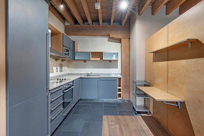 Flat To Rent In Port East Apartments, Hertsmere Road, E14