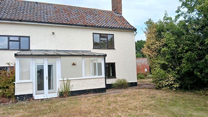 2 Bedroom End Of Terrace House To Rent In Mill Farmhouse Annexe, Mill Farm, Weybread, IP21