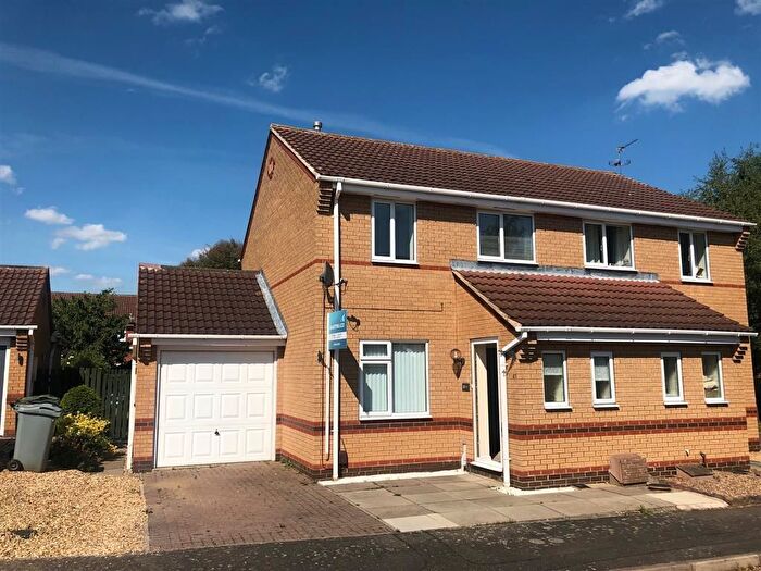 3 Bedroom Property To Rent In Wensleydale Close, Grantham, NG31