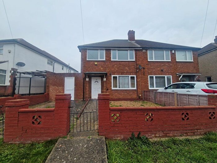 3 Bedroom Semi-Detached House To Rent In Willow Tree Lane, Hayes, UB4