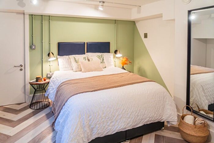 1 Bedroom Apartment To Rent In Duke Street, Manchester, Greater Manchester, M3