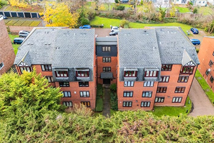 1 Bedroom Flat For Sale In Syon Lodge, Burnt Ash Hill, Lee, SE12