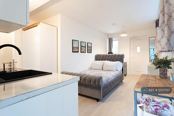 Studio To Rent In Milton Road, Cambridge, CB4