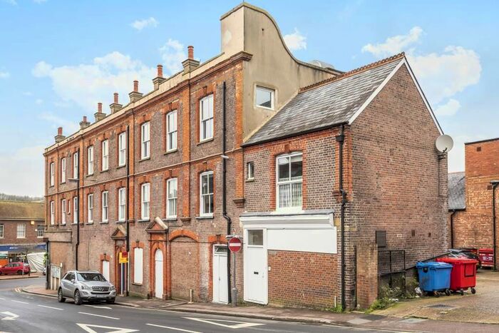 Studio To Rent In Chesham, Buckinghamshire, HP5