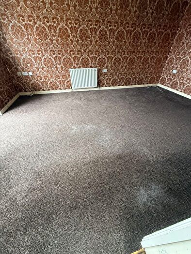 2 Bedroom Flat To Rent In Review Road, Dagenham, RM10
