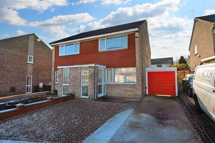 2 Bedroom Semi Detached House To Rent In Sloan Drive, Bramcote, Nottingham, NG9