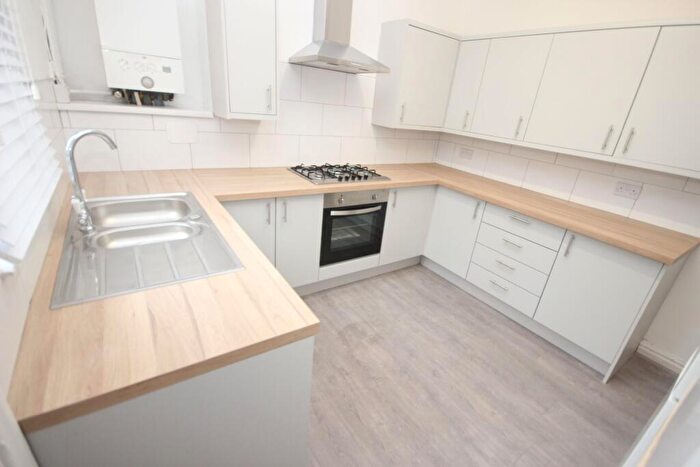 5 Bedroom Terraced House To Rent In Alderson Road, L15
