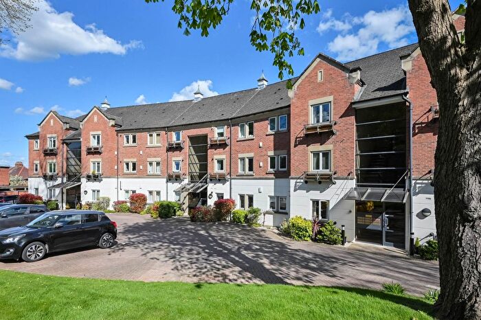 2 Bedroom Flat To Rent In Riverside Lodge, Bishopthorpe Road, York, YO23