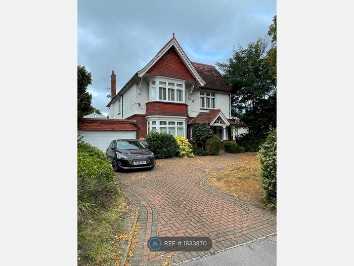 6 Bedroom Detached House To Rent In Cheyne Walk, Croydon, CR0