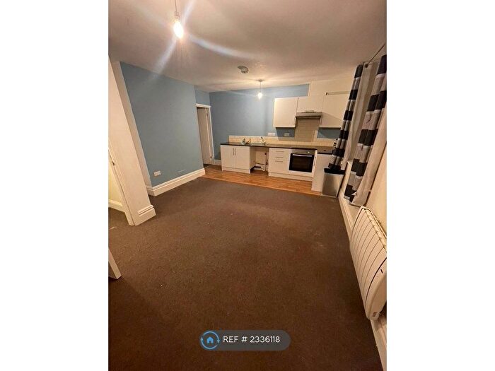 1 Bedroom Flat To Rent In New Market Street, Buxton, SK17
