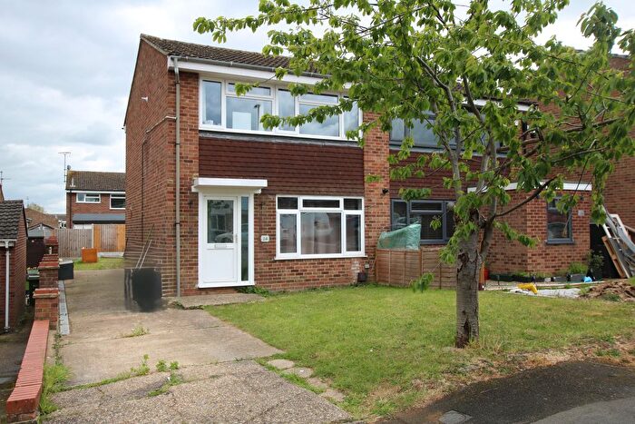 3 Bedroom Semi-Detached House To Rent In Albemarle Gardens, Braintree, CM7