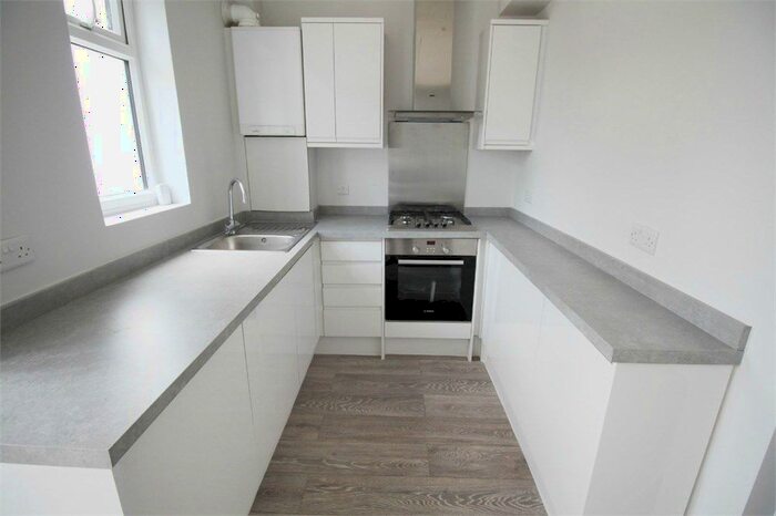 3 Bedroom Terraced House To Rent In Dale Avenue, Edgware, HA8