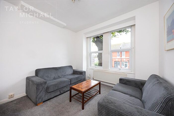 4 Bedroom Terraced House To Rent In Riley Road, Brighton, BN2