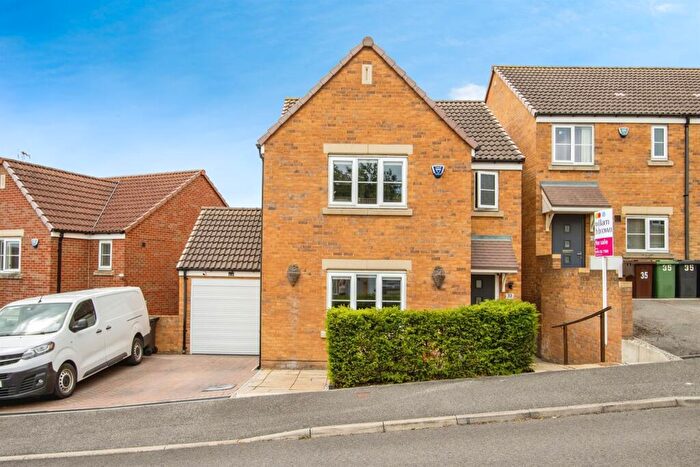 3 Bedroom Detached House For Sale In Seven Hill Way, Morley, Leeds, LS27