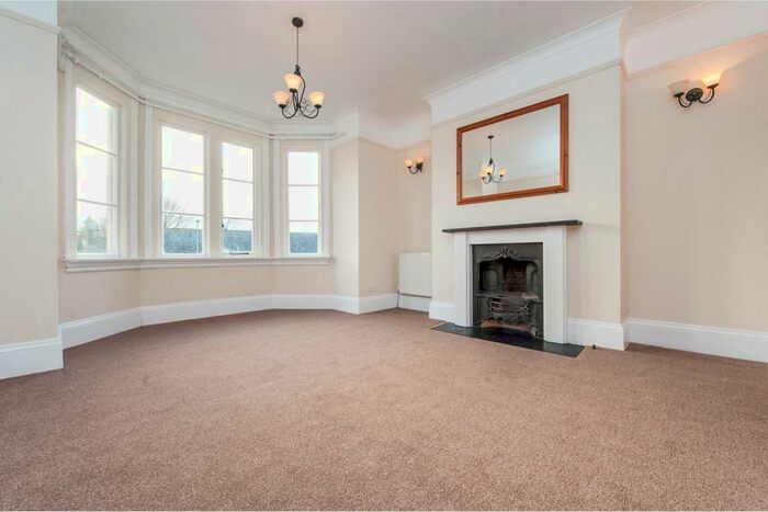 1 Bedroom Apartment To Rent In Gravel Walk, Faringdon, SN7