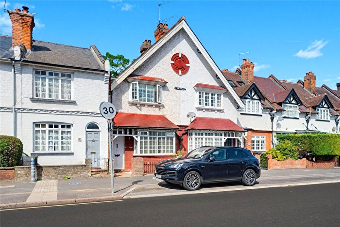 2 Bedroom Terraced House For Sale In Vale Cottages, Kingston Vale, London, SW15