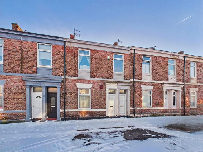 3 Bedroom Apartment For Sale In Grey Street, North Shields, NE30